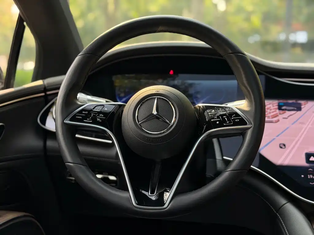 Mercedes-Benz EQS — миниатюра 15