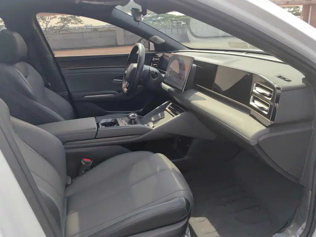 BYD Qin L — миниатюра 17