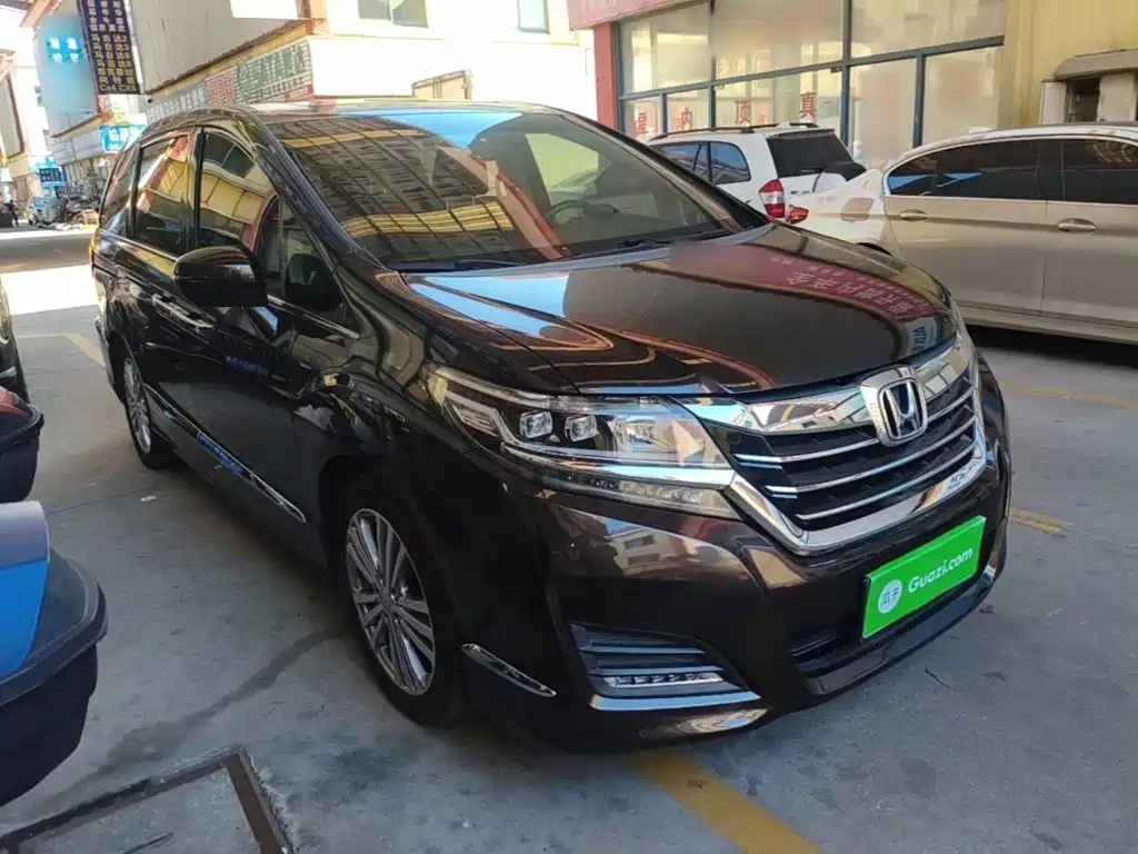 Honda Elysion — миниатюра 4