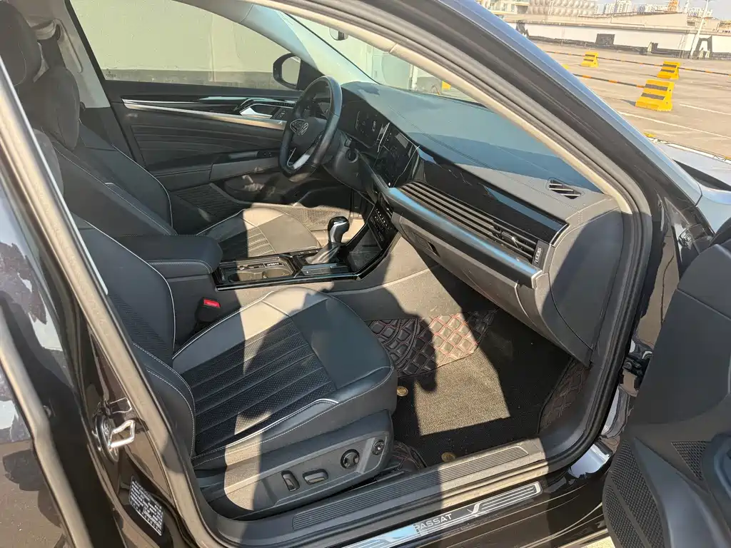 Volkswagen Passat — миниатюра 11