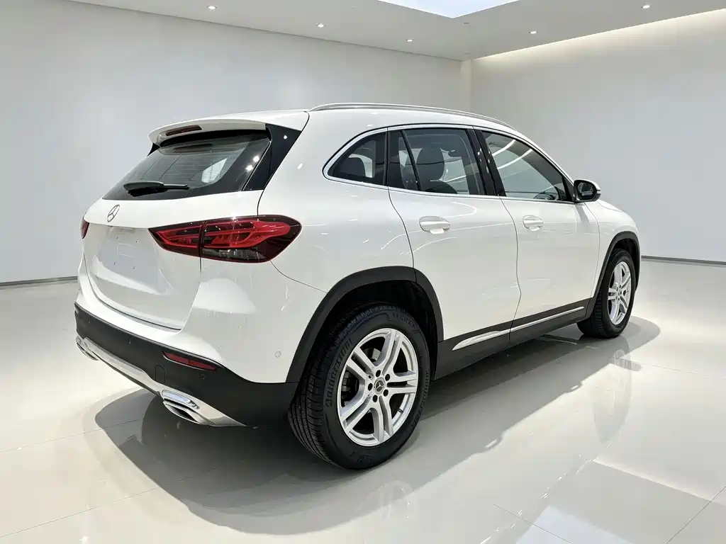 Mercedes-Benz GLA — миниатюра 4