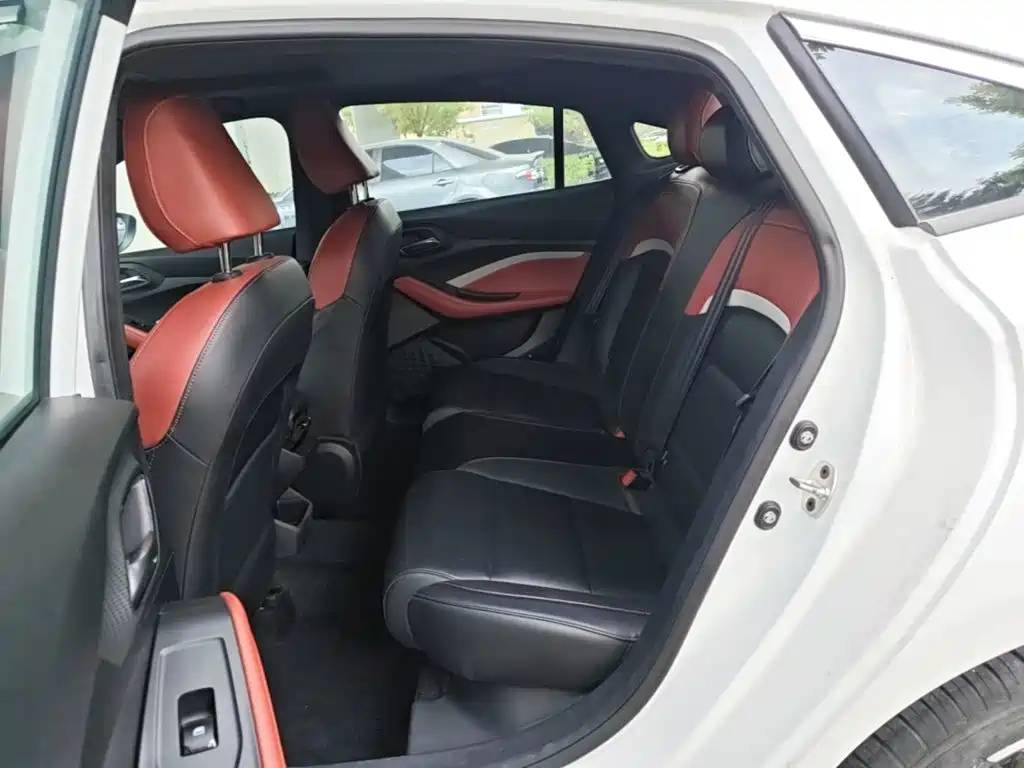 MG MG5 — миниатюра 17