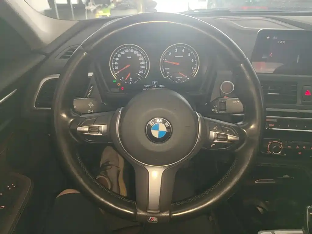 BMW 1 Series — миниатюра 11