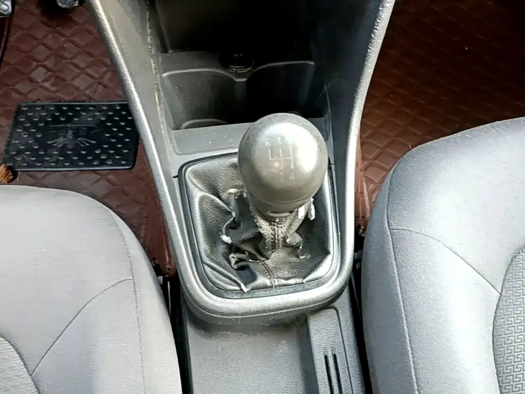 Volkswagen Santana — миниатюра 14