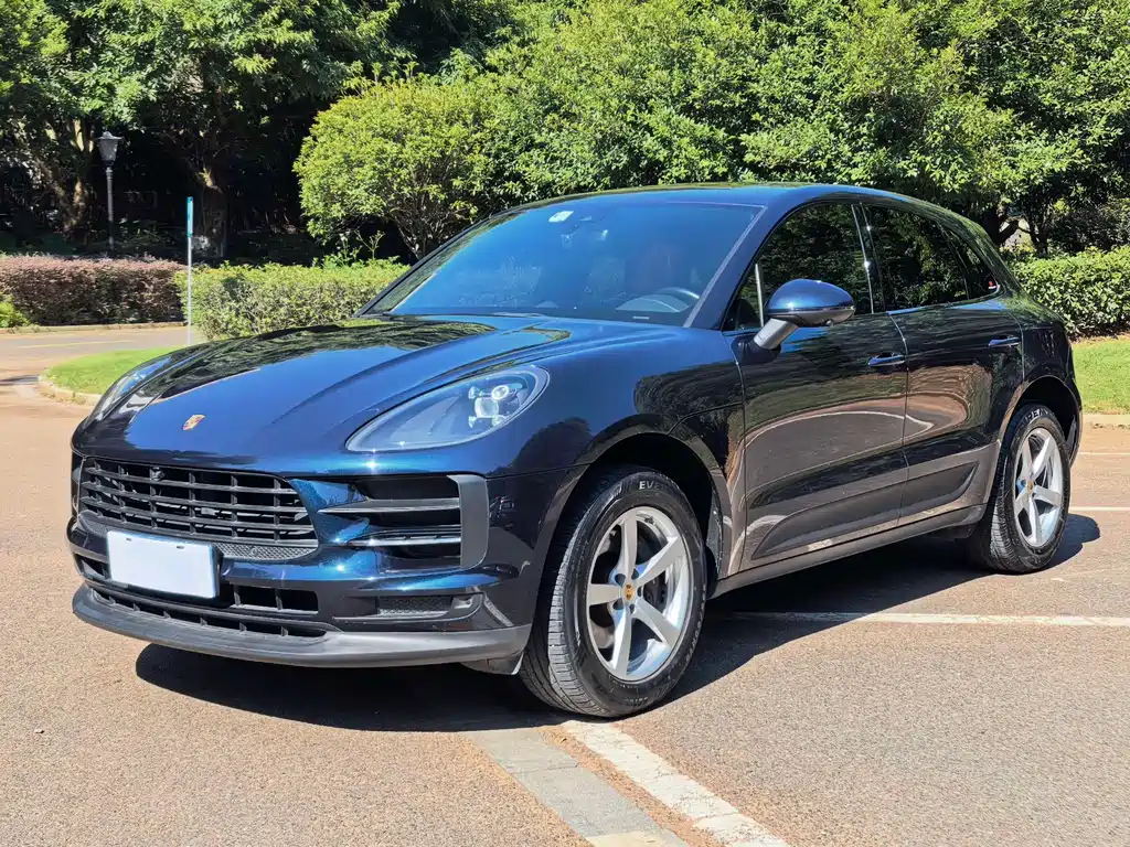 Porsche Macan — миниатюра 3