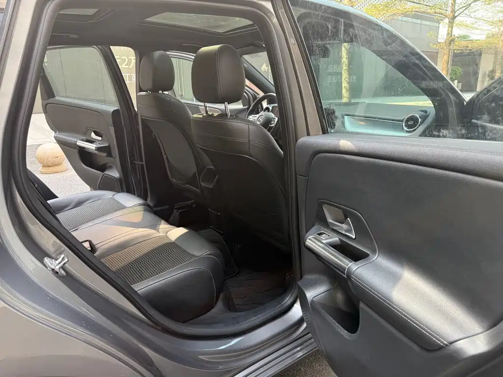 MERCEDES-BENZ B CLASS