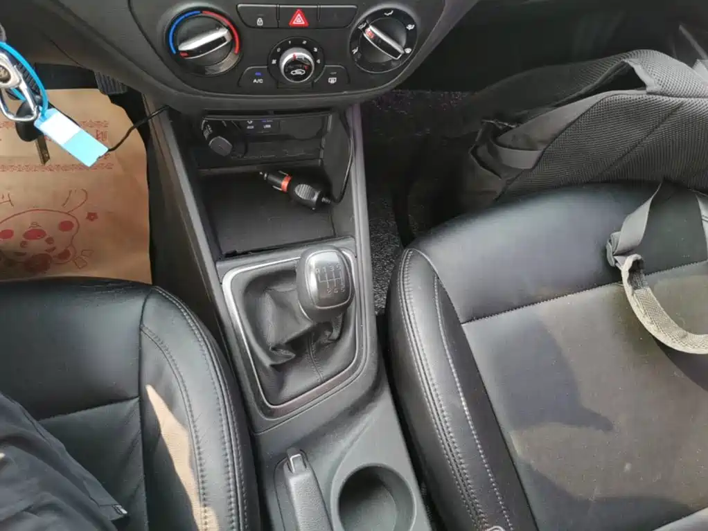 Hyundai Verna — миниатюра 14