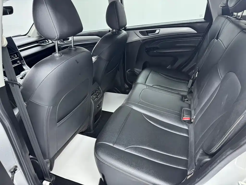 Haval M6 — миниатюра 10