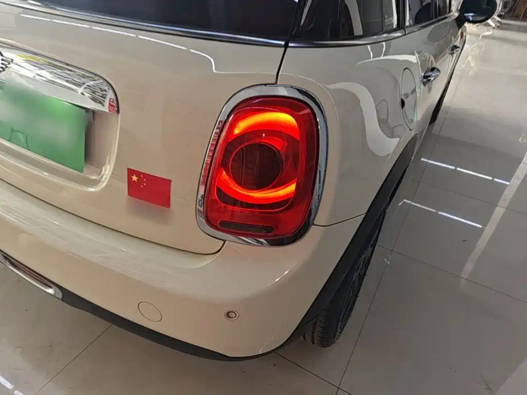 MINI Mini — миниатюра 8