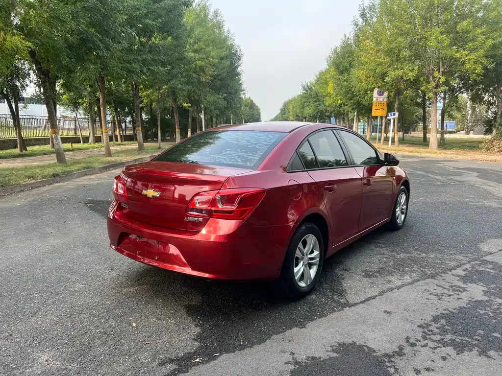 Chevrolet Cruze — миниатюра 4