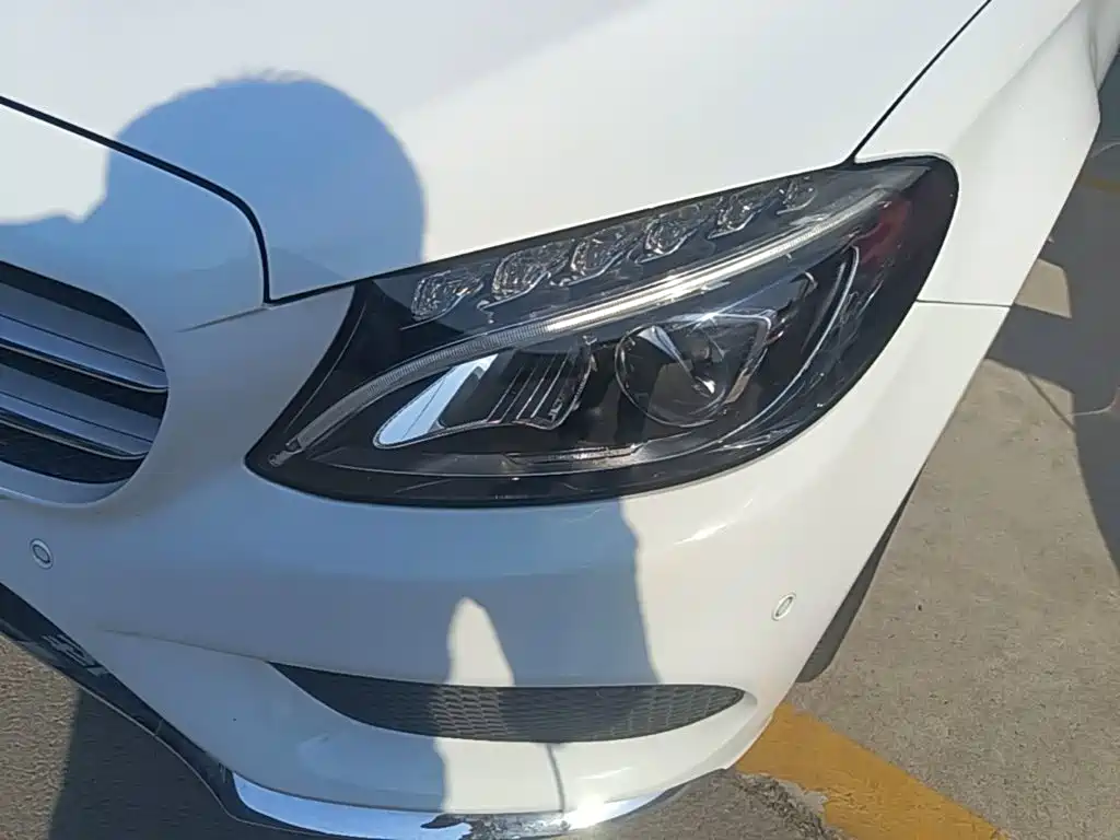 Mercedes-Benz C-Class — миниатюра 24