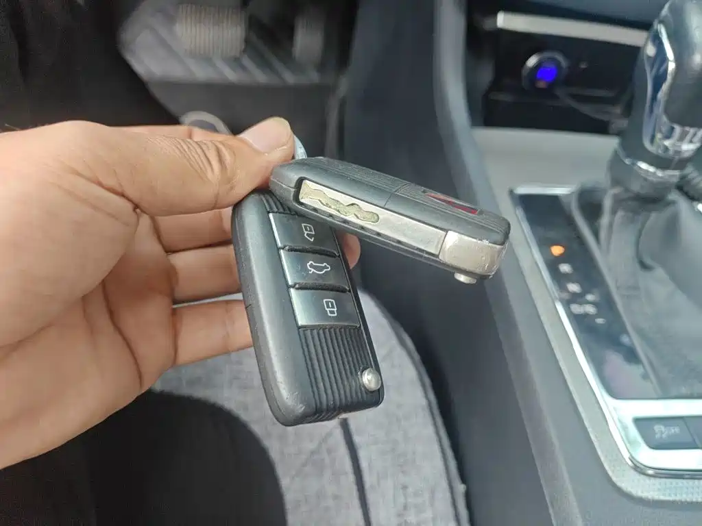 Roewe i6 Classic — миниатюра 9