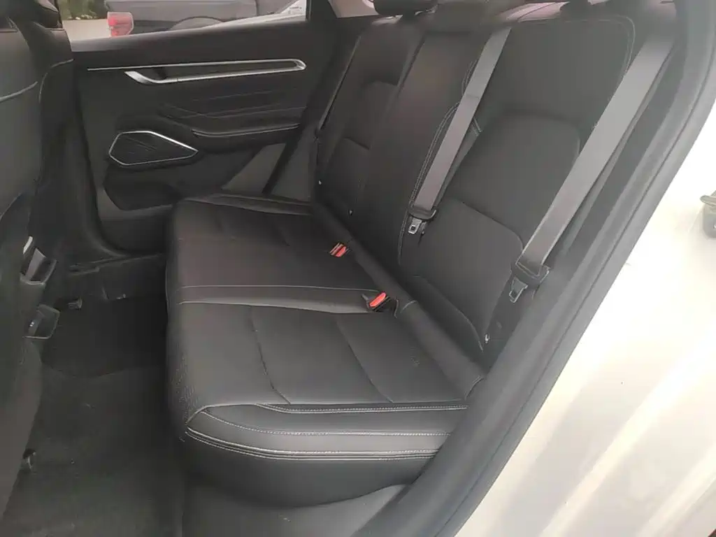 Geely Emgrand — миниатюра 17