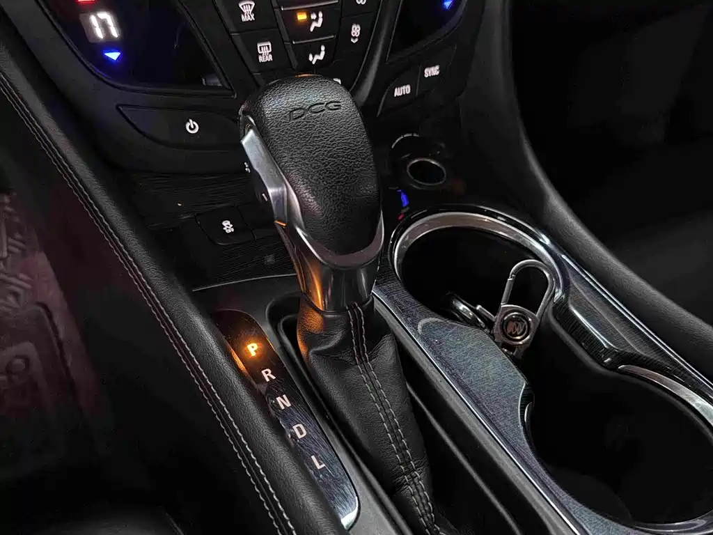 Buick Envision Plus — миниатюра 13