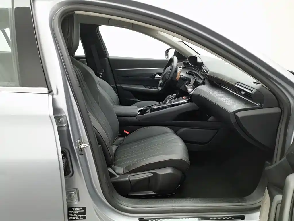 Peugeot 508 — миниатюра 23