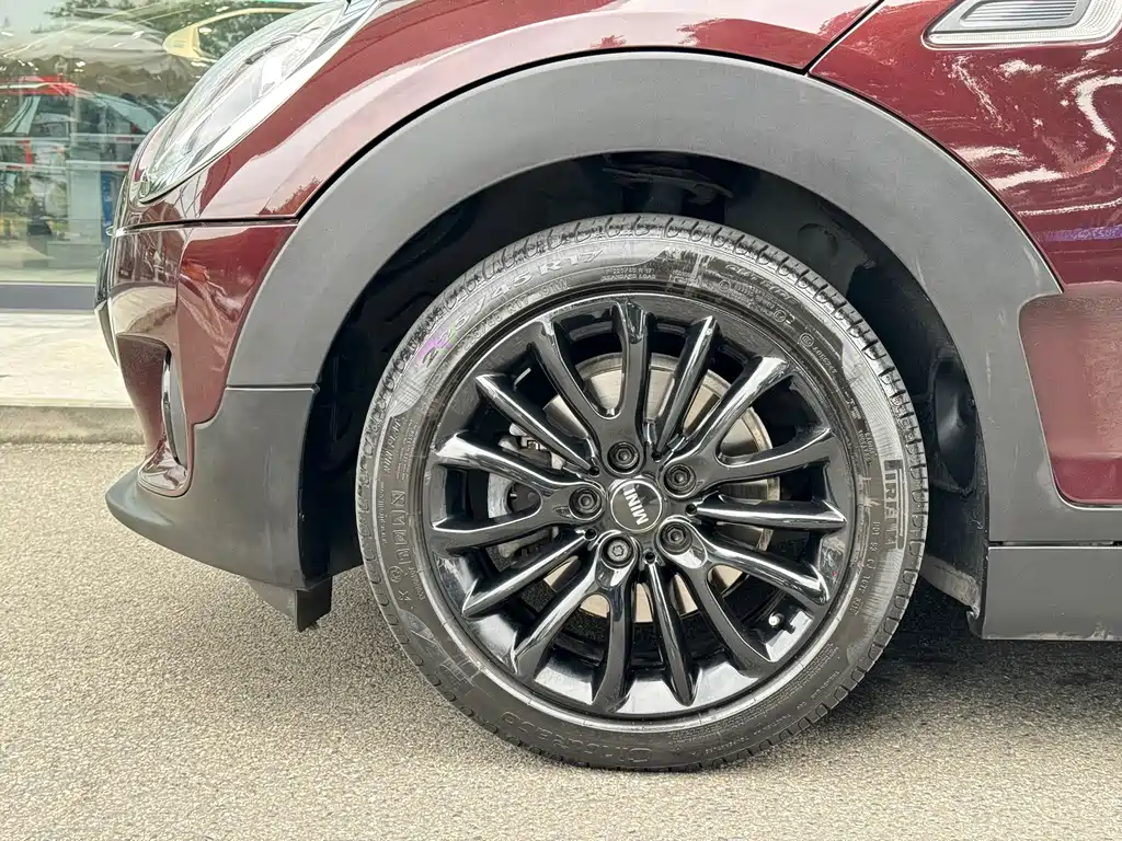 MINI Mini Clubman — миниатюра 3