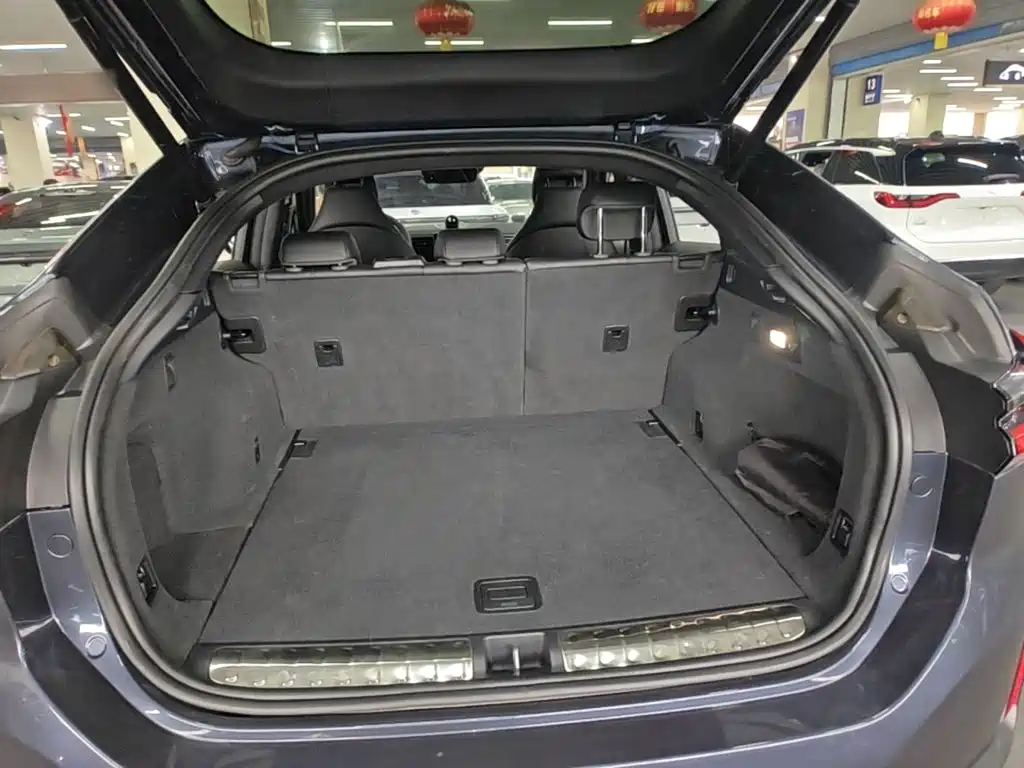 NIO EC6 — миниатюра 19