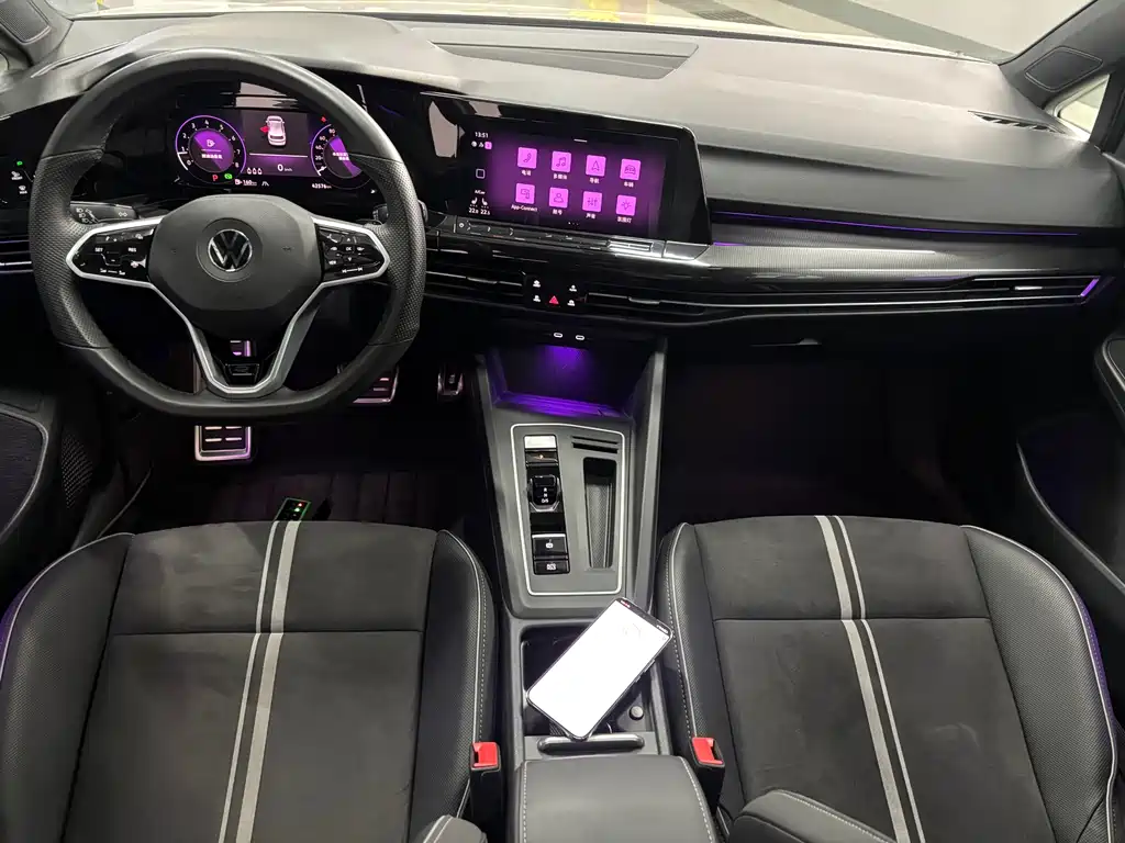 Volkswagen Golf — миниатюра 8