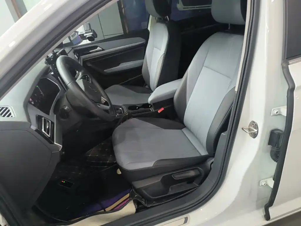 Volkswagen Lavida — миниатюра 15