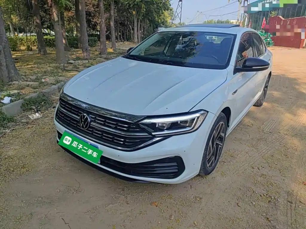 Volkswagen Sagitar — миниатюра 2