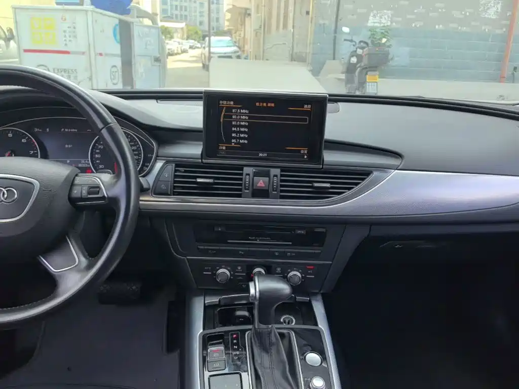 Audi A6L — миниатюра 13