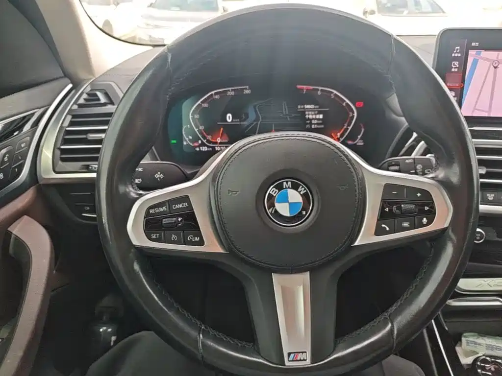 BMW X3 — миниатюра 11