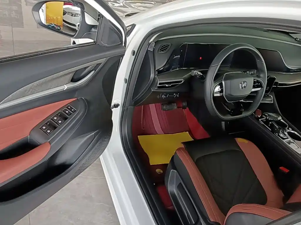 Changan Eado — миниатюра 16