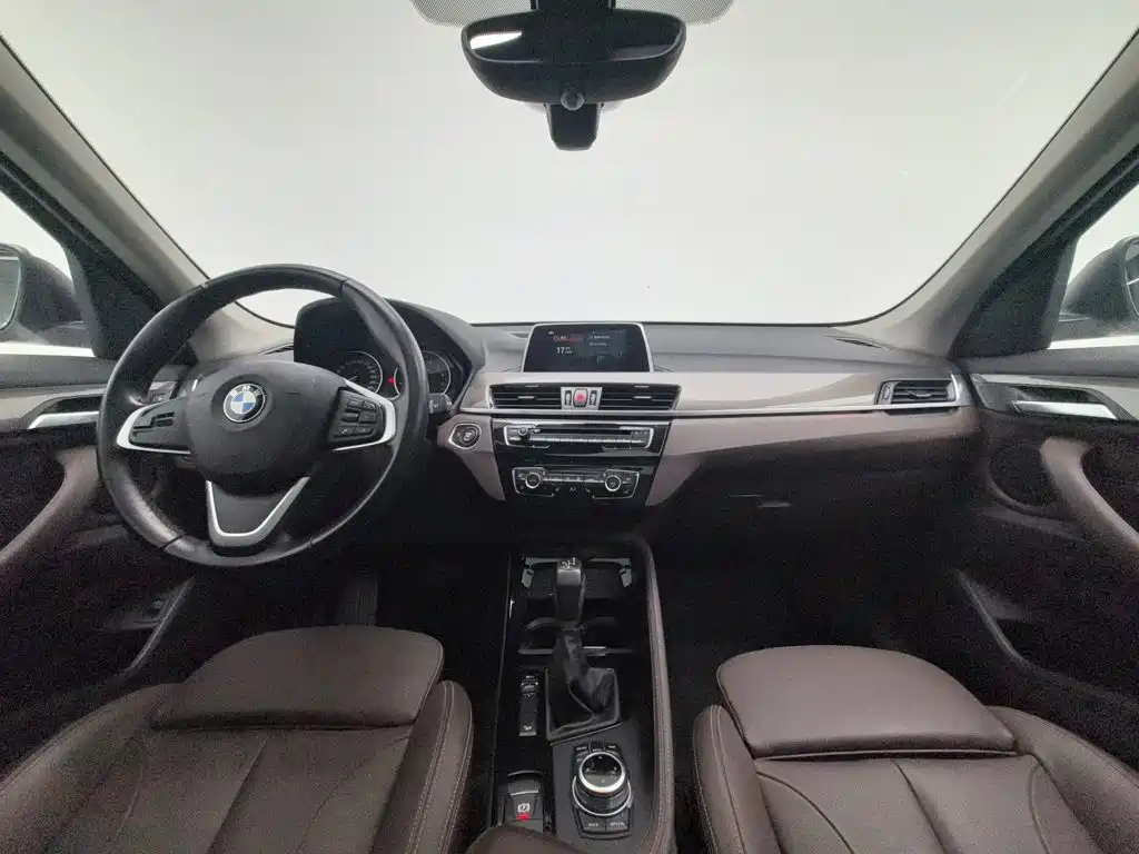 BMW X1 — миниатюра 5