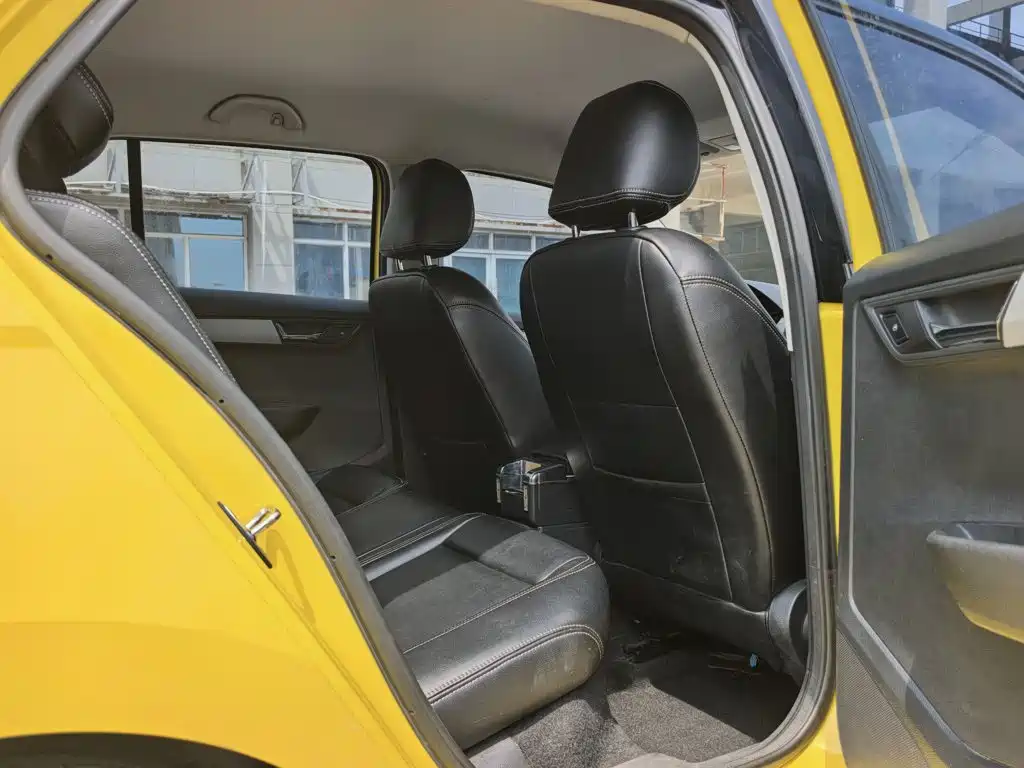 Skoda Fabia — миниатюра 13