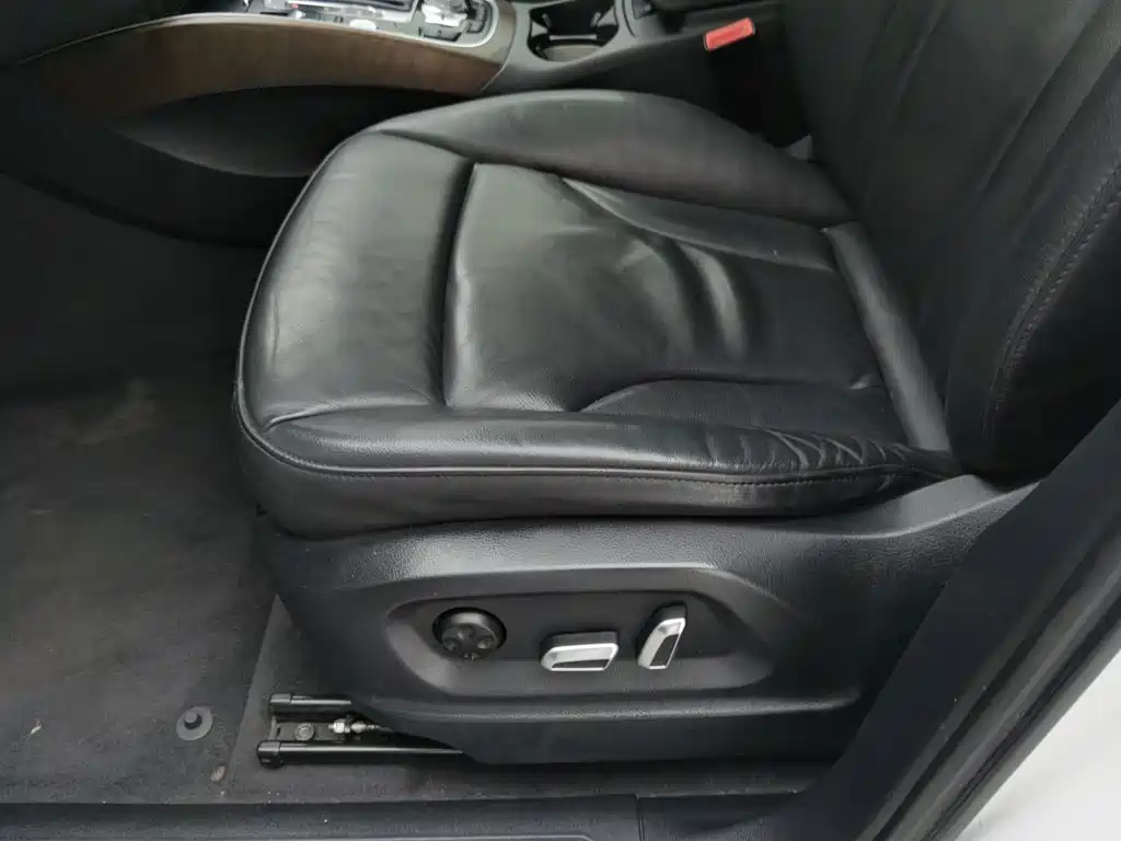 Audi Q5 — миниатюра 20