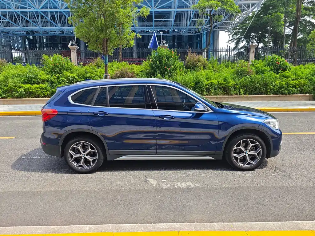 BMW X1 — миниатюра 8