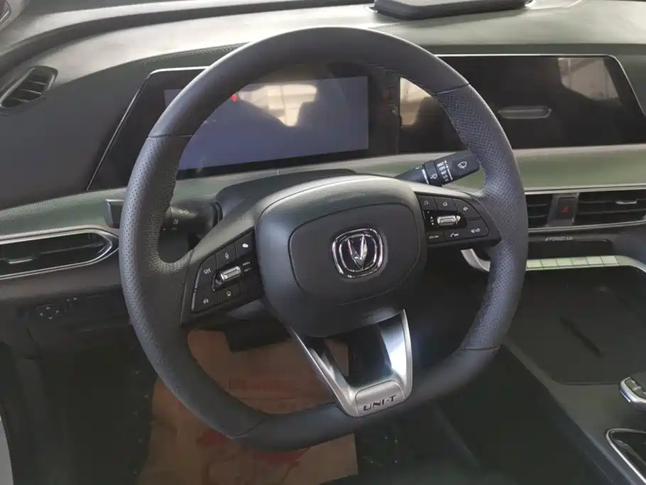 Changan UNI-T — миниатюра 15