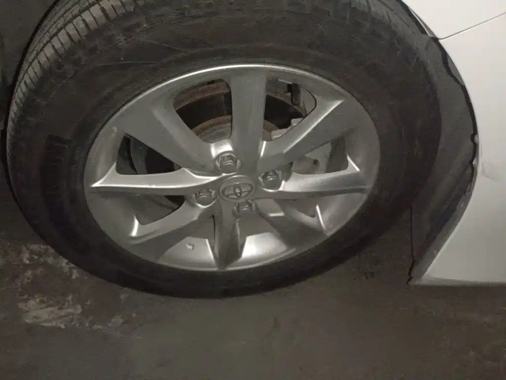 Toyota Yaris L — миниатюра 24