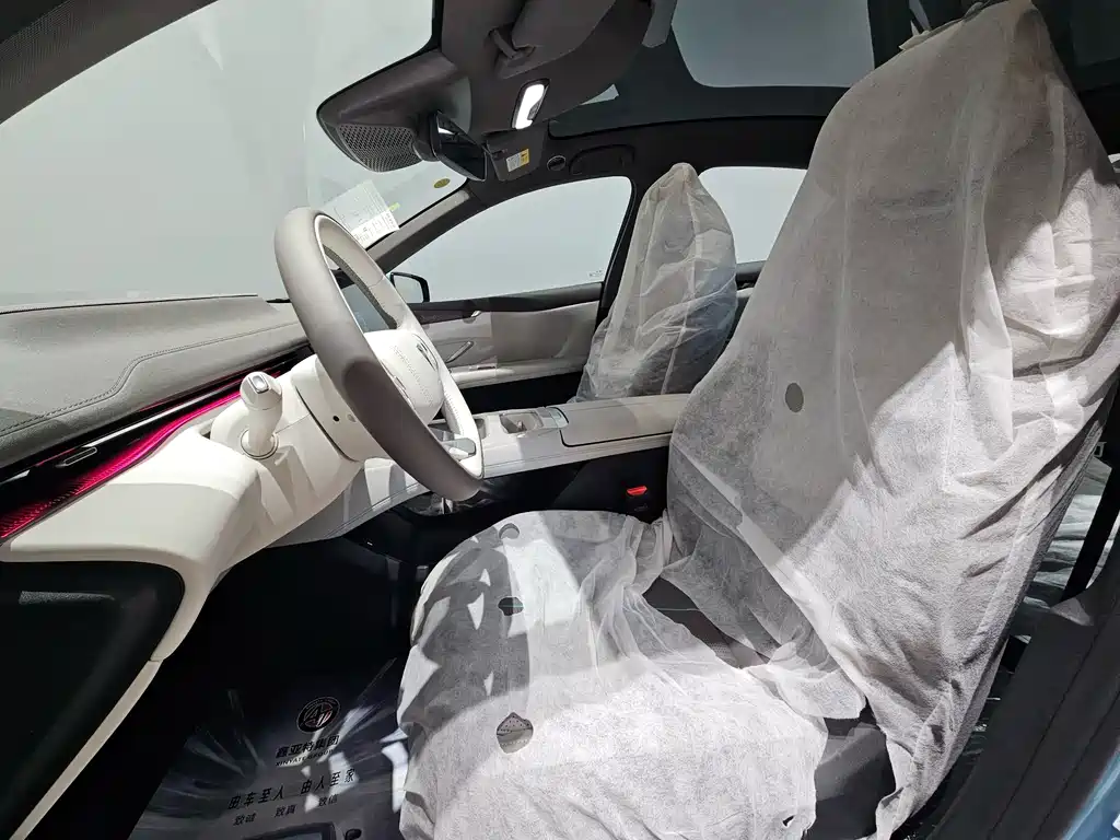 Changan Deepal DARK BLUE L07