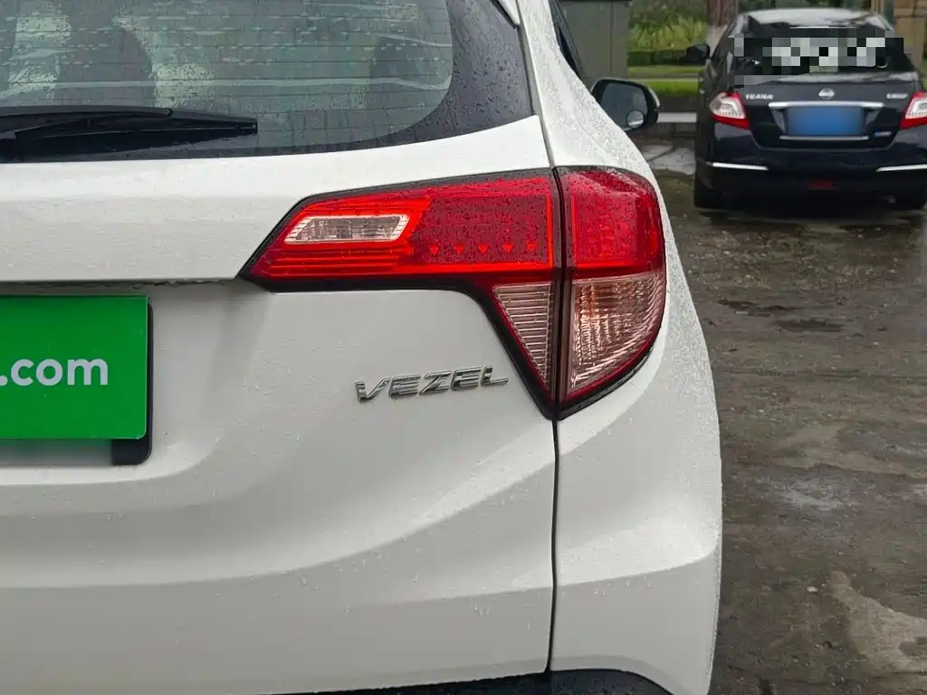 Honda Vezel — миниатюра 8