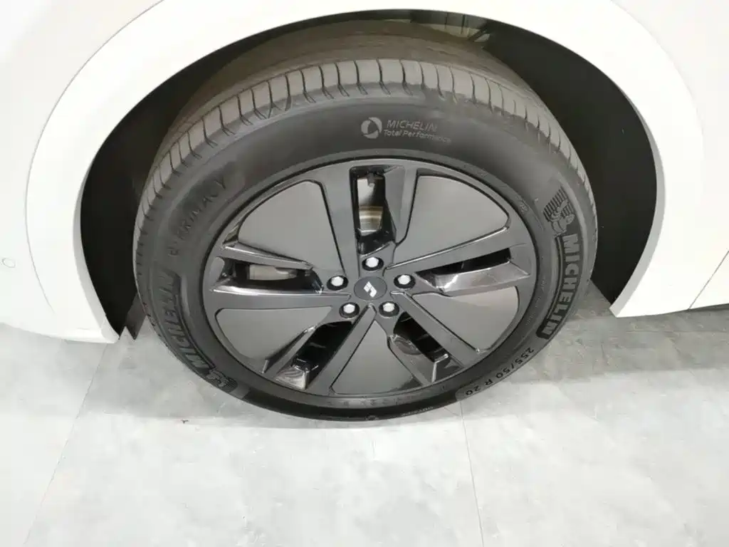 Li Auto Li L7 — миниатюра 25