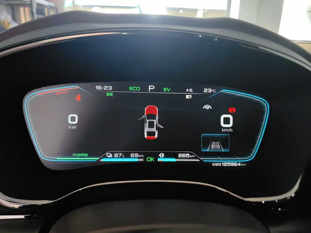 BYD Han — миниатюра 7