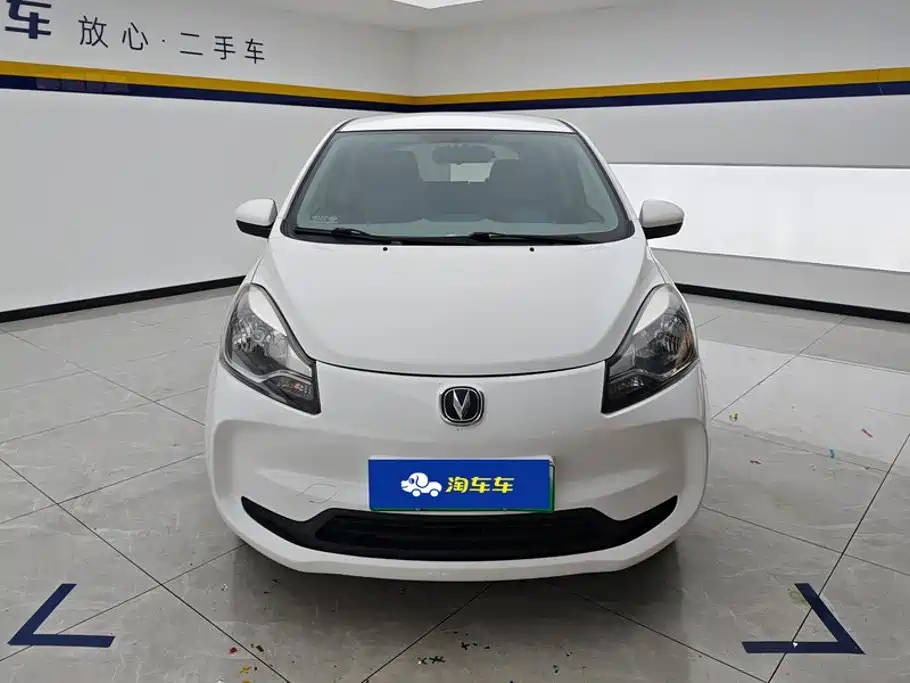 Changan Benben E-Star — миниатюра 2