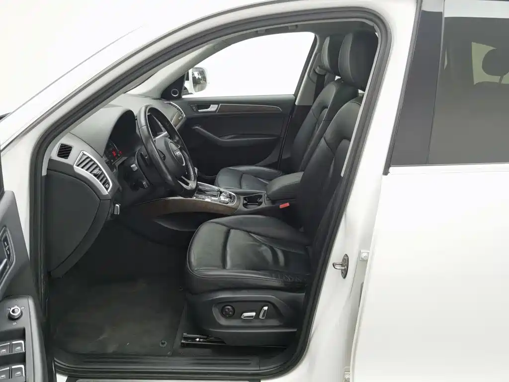 Audi Q5 — миниатюра 10