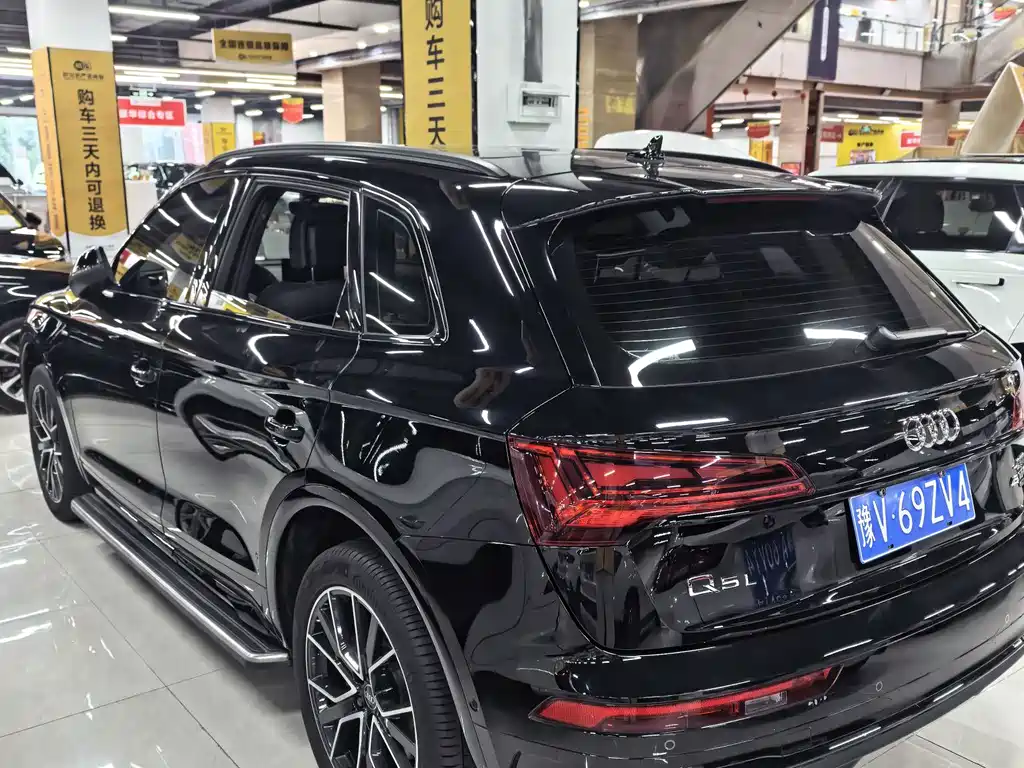 Audi Q5L — миниатюра 15