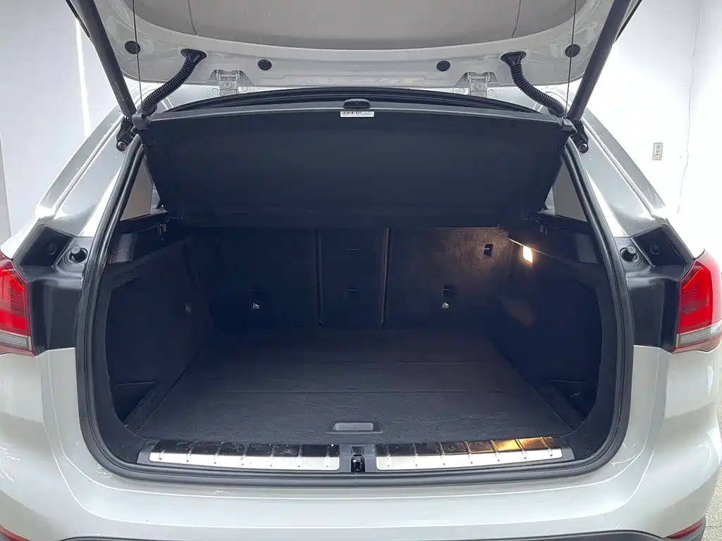 BMW X1 — миниатюра 6