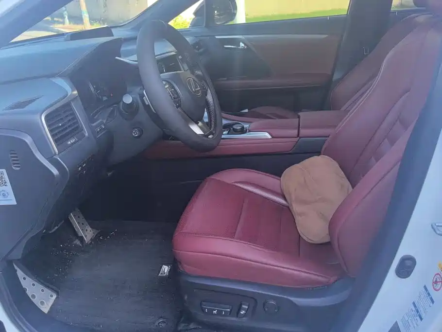 Lexus RX — миниатюра 9