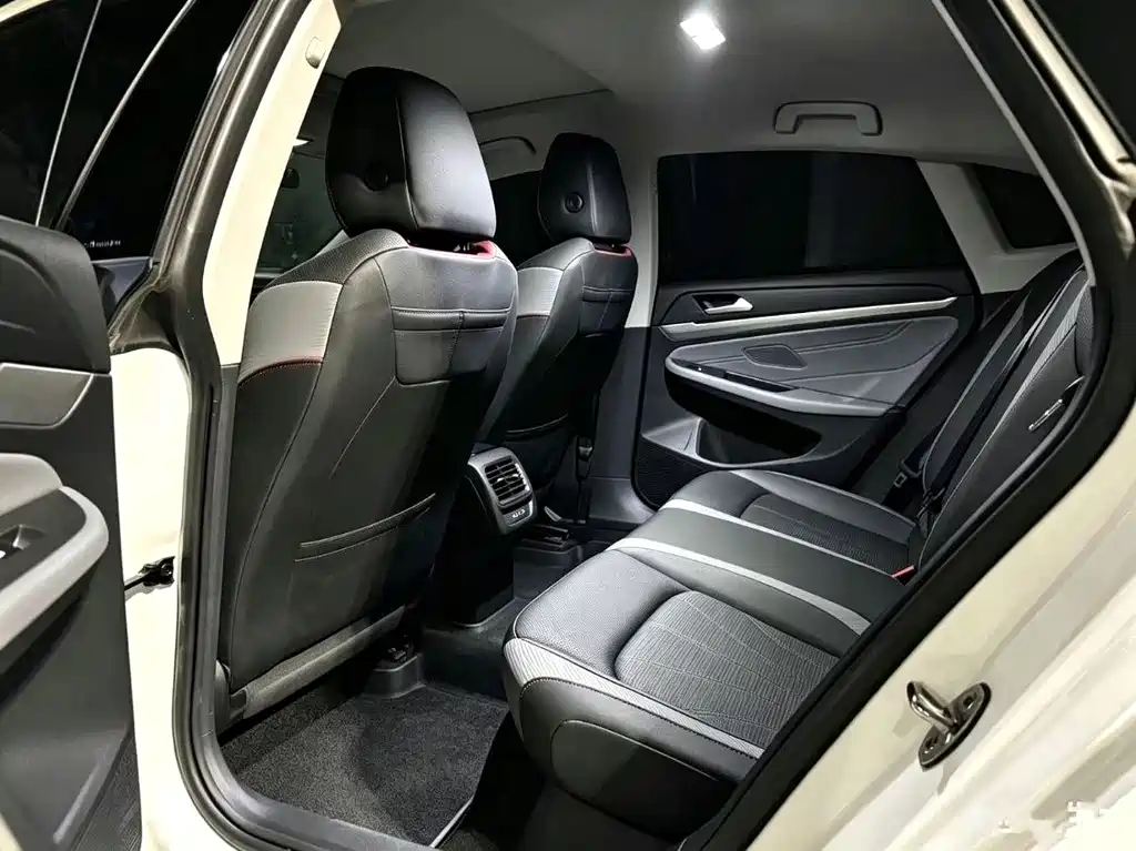 Volkswagen Lamando — миниатюра 4