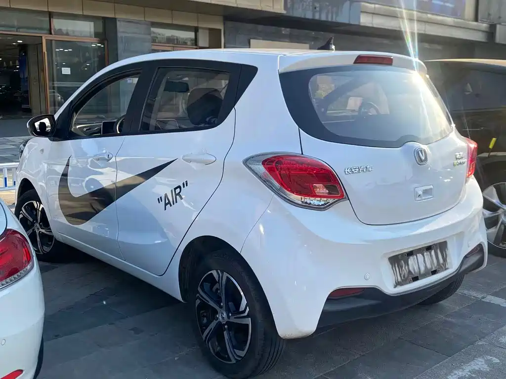 Changan Benben E-Star — миниатюра 12