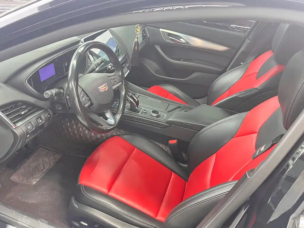 Cadillac CT5 — миниатюра 5