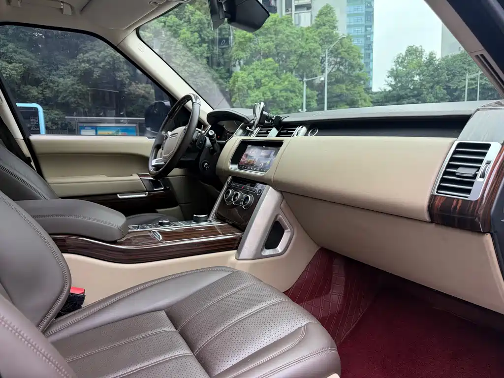 Land Rover Range Rover — миниатюра 14