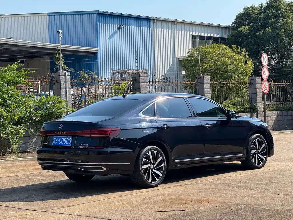 Volkswagen Passat — миниатюра 10