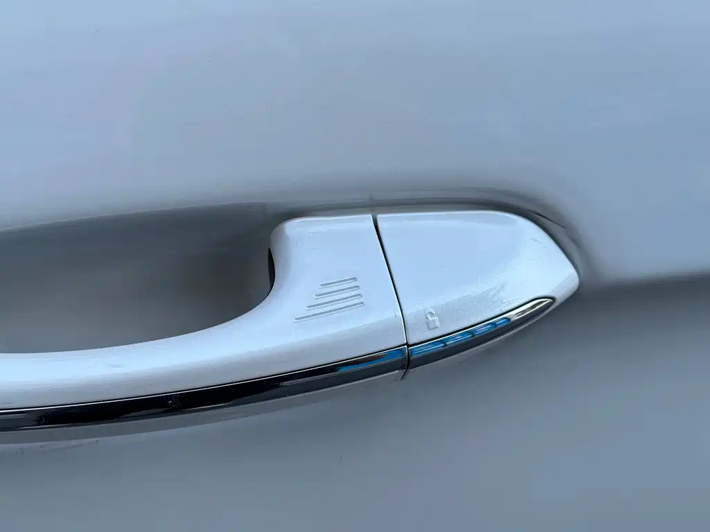 Ford Edge — миниатюра 19