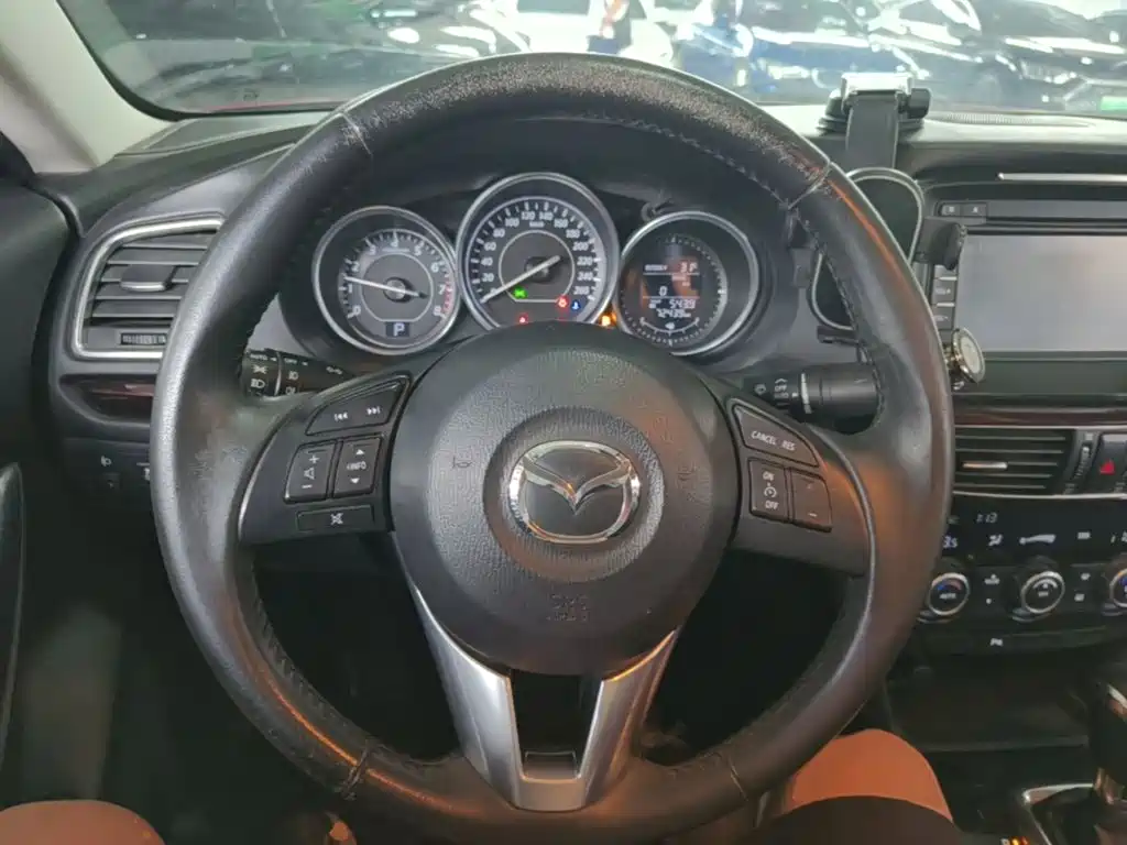 Mazda Atenza — миниатюра 11