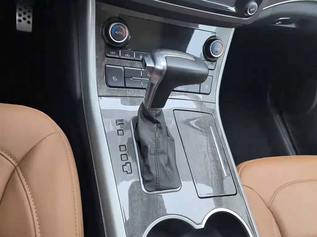 Haval H8 — миниатюра 13
